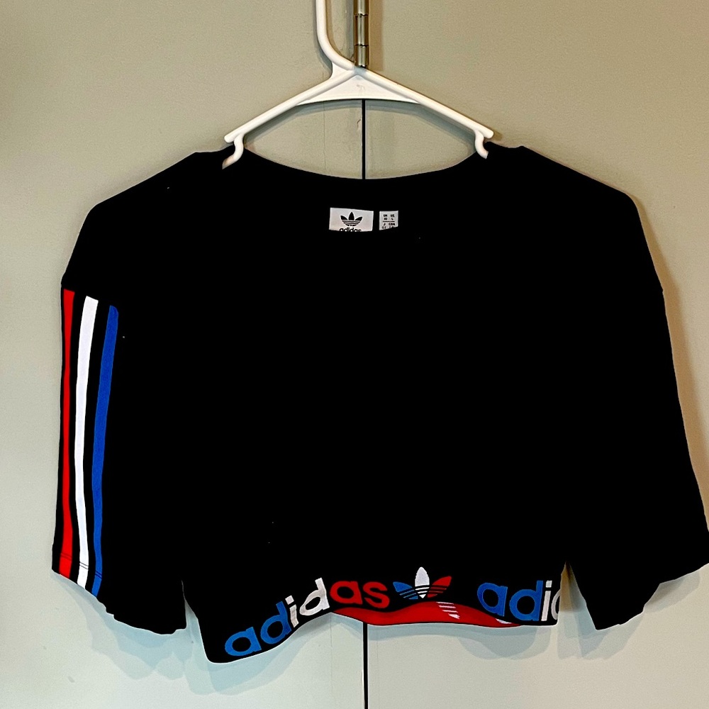 Adidas Originals adicolor logo crop top in black with elastic waist